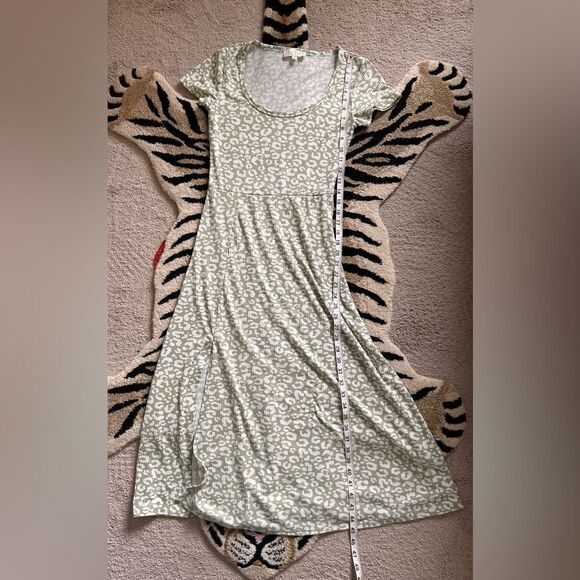 Jessica Simpson Green Leopard Print Midi Dress – Size Medium, Sleeveless Slit He - Picture 6 of 9